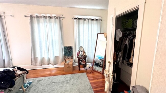 Building Photo - 514 Harvard St