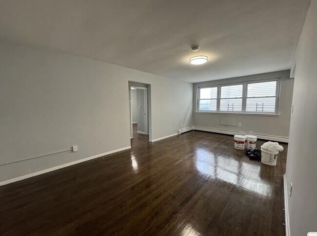 73 Western Ave 16 - 71 Western Ave