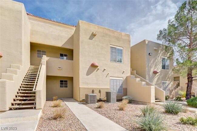 Building Photo - 1908 Desert Falls Ct