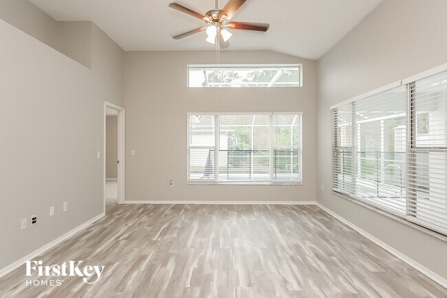 Foto del edificio - 1427 Stroud Ct
