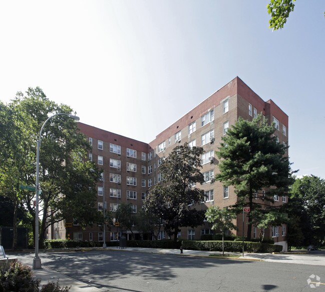 Hudson Towers Apartments Bronx, NY
