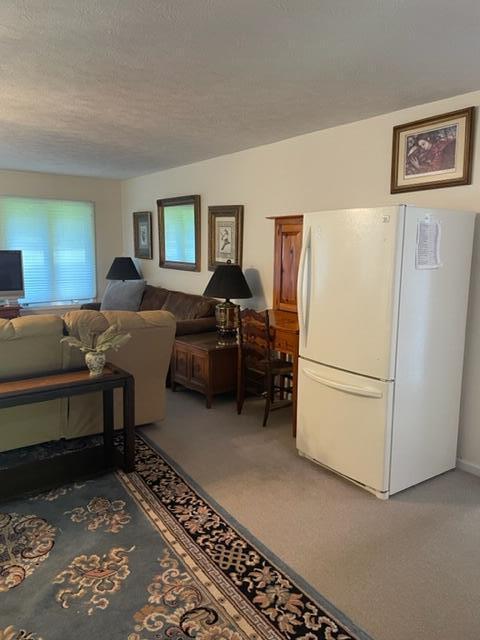 Foto del edificio - 124 Cherry Hills Dr
