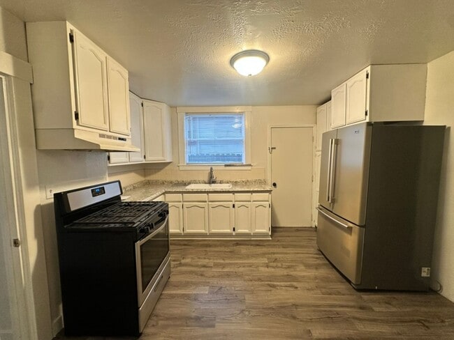 Foto del edificio - 1015 47th St