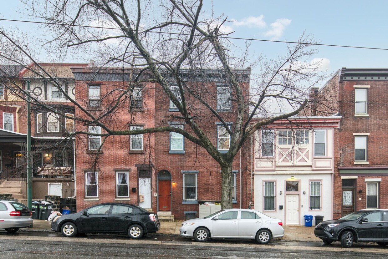 Primary Photo - 627 S 42nd St