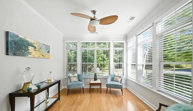 Foto del edificio - 10608 Old Ardrey Kell Rd