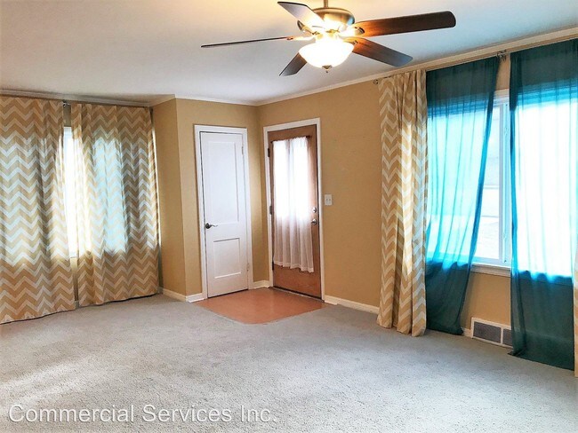 Building Photo - 2 br, 1 bath House - 1652 W. Coffman