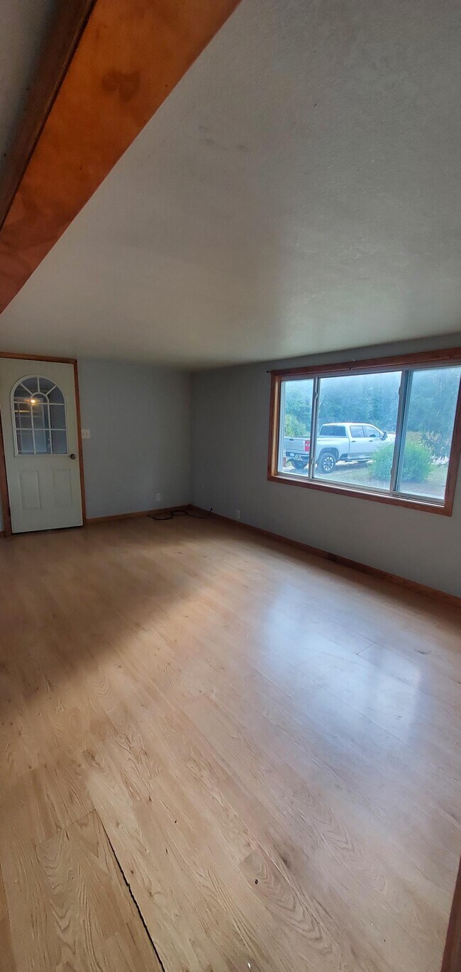 Foto del edificio - 7867 Ferris Rd