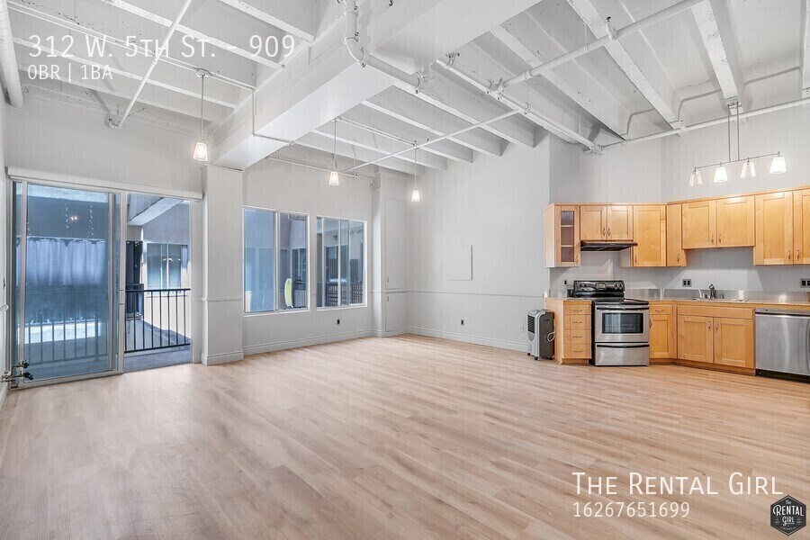 Foto principal - 312 W 5th St