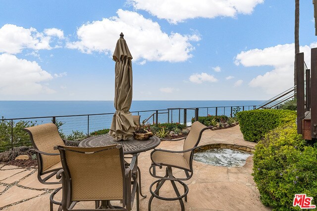 Foto principal - 31636 Broad Beach Rd