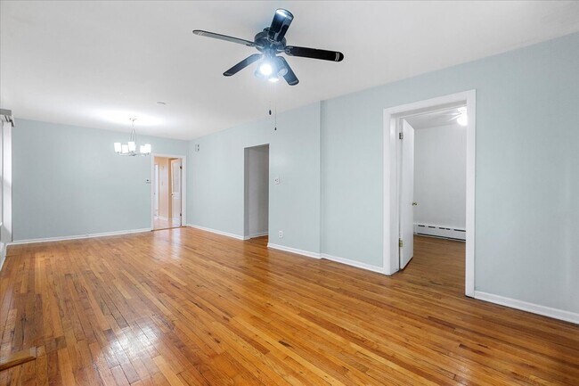 Foto del edificio - 4831 W Deming Pl
