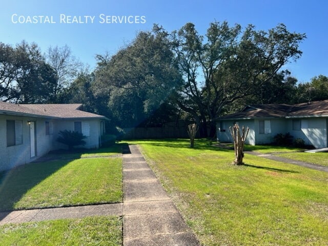 Primary Photo - 322 Pelham Rd
