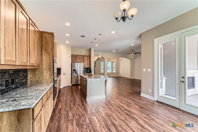 Building Photo - 462 Stagecoach Trail