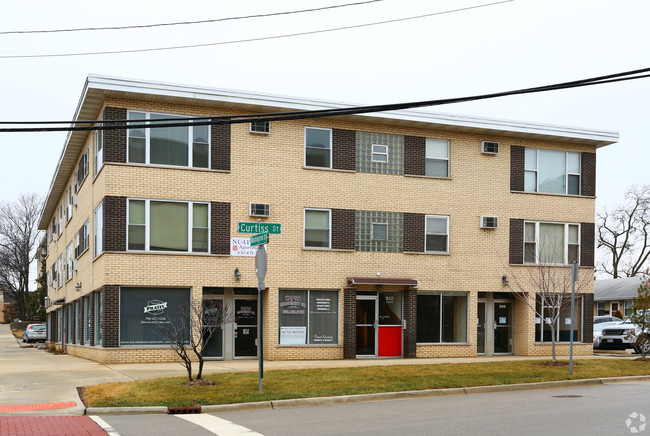 Building Photo - 906-914 Curtiss St