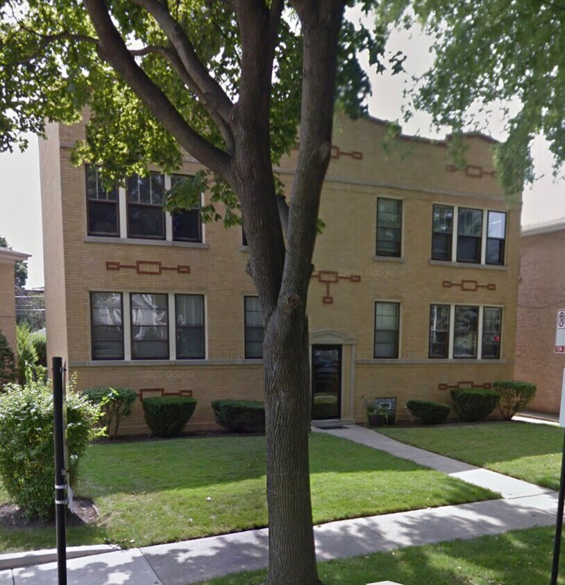 Primary Photo - 6759 N Oshkosh Ave