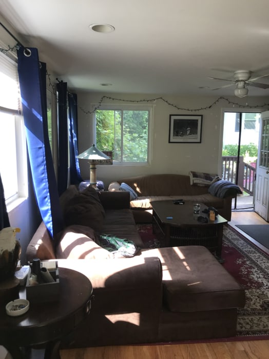 Building Photo - 123 Thorndike St