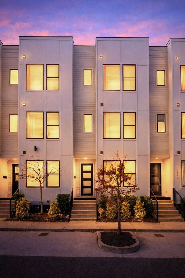 Building Photo - Luxury 3BE/3.5BA located in one of Nashville’s most walkable and vibrant neighborhoods.