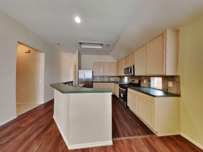 Foto del edificio - 3143 Travis Creek Way