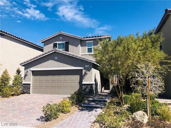 Foto del edificio - 7108 Adrian Peak St