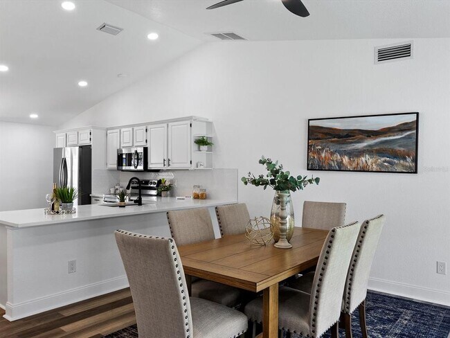 Foto del edificio - 4715 Kemble Ct