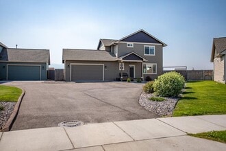 Building Photo - 5103 Filly Ln