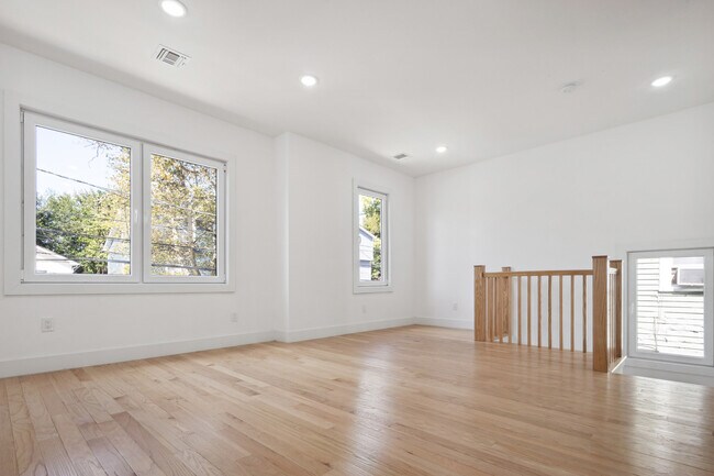 Foto del edificio - 492 S 20th St