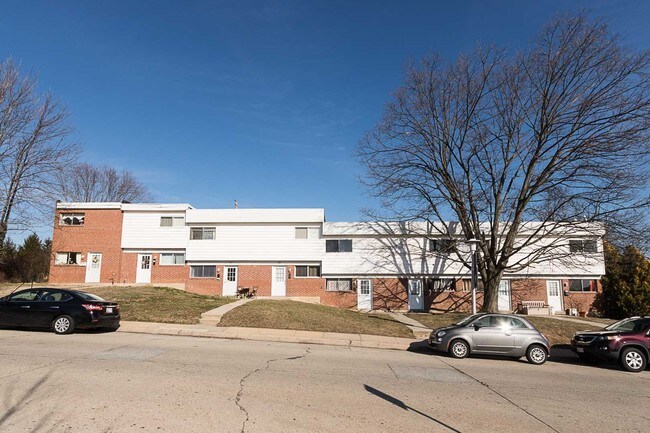 Building Photo - 4301 Buchanan Ave