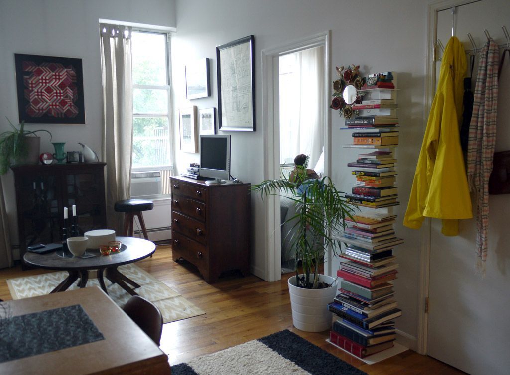 Primary Photo - 419 Myrtle Ave