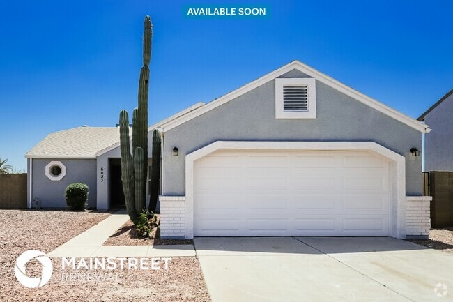 Building Photo - 6053 W Maui Ln