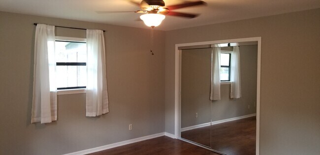 Dormitorio principal - 229 Lost Lake Dr