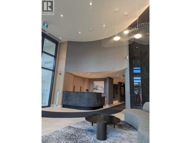 Building Photo - 6138 Birney Ave