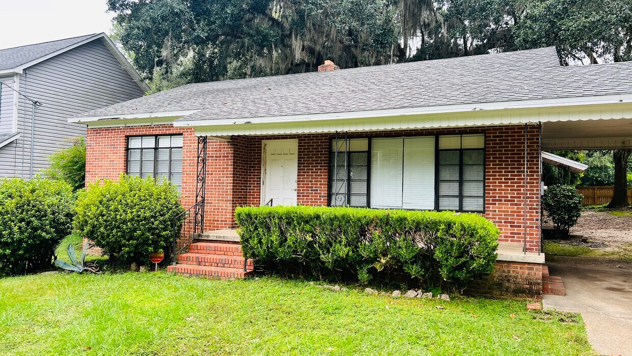 Primary Photo - 1314 Idlewild Dr