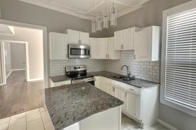 Foto del edificio - 1231 St Ann St