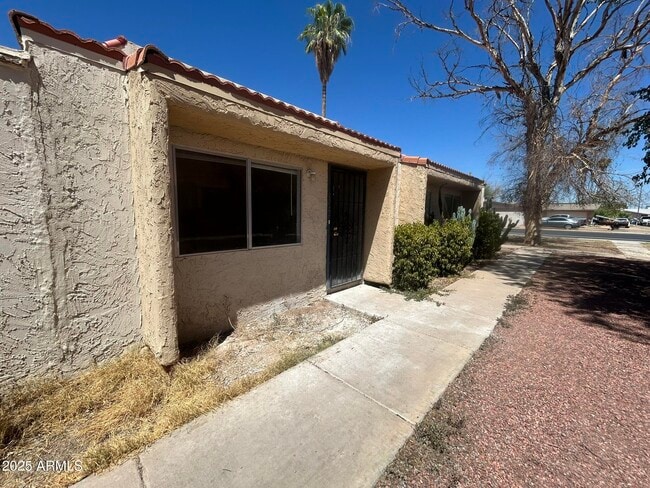 Foto del edificio - 6342 N 47th Ave