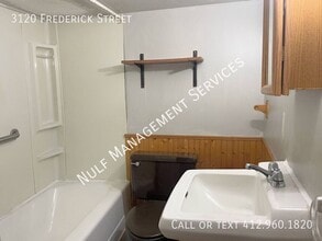 Building Photo - 3120 Frederick St