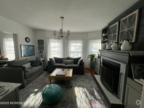 Building Photo - 92 Embury Ave