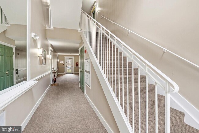 Foto del edificio - 9060 Gracious End Ct