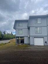 Building Photo - 4323 67th Ave W