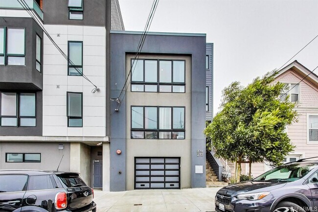 Building Photo - 272 Brighton Ave