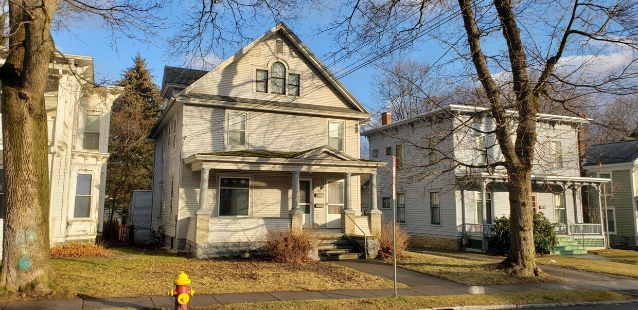 Primary Photo - 56 Church St