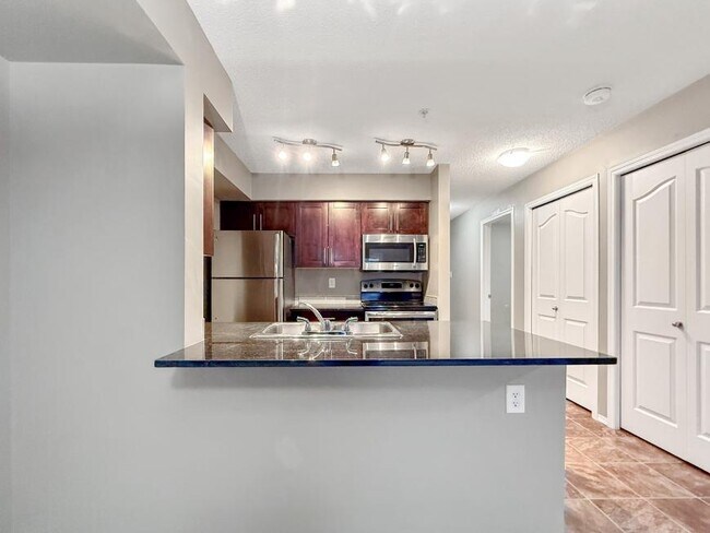 Photo du bâtiment - 2.0 bedroom in Edmonton Alberta T5Y 3N4