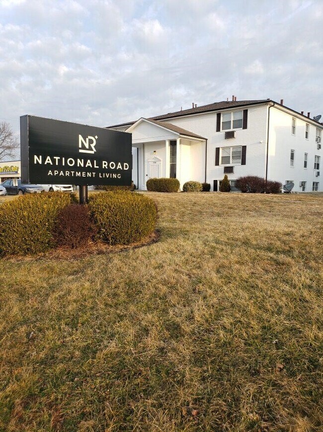 Foto del edificio - National Road Apartments