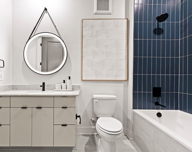 Foto del edificio - 239 W 9th St