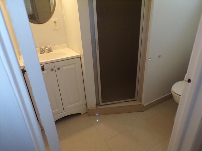 Foto del edificio - 4 bedroom in Hollywood FL 33021