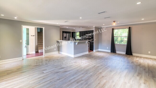 Foto del edificio - 5147 River Bluff Ln