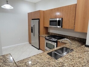 Building Photo - 3020 NW 125th Ave