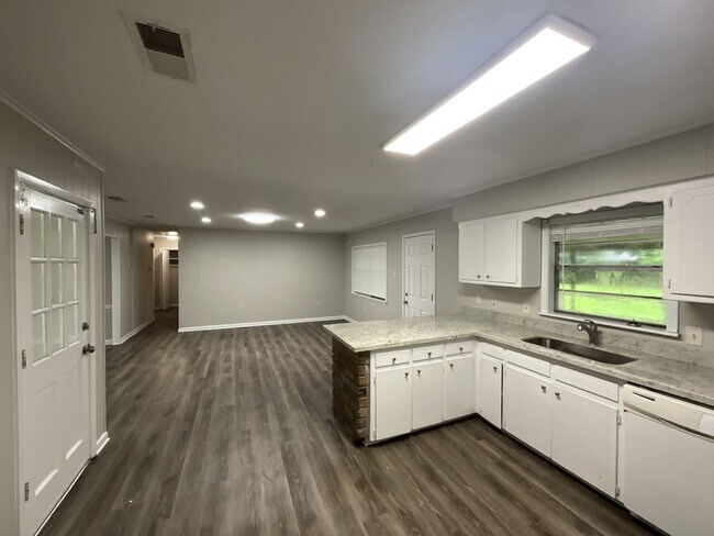 Foto del edificio - 5313 Wexford Dr
