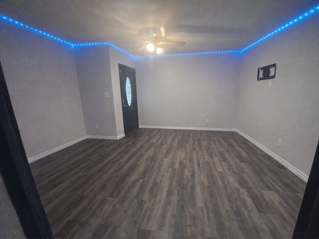Building Photo - 4 bedroom 2 bathroom house! Housing accepted! MOVE-IN SPECIAL!