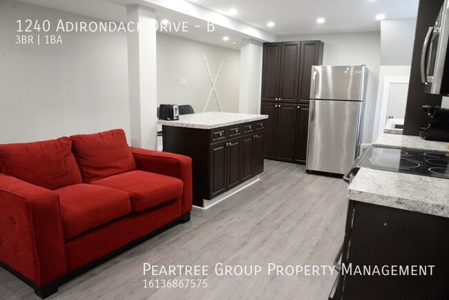 Photo du bâtiment - Amazing Adirondack-3BR Apartment @ALGONQUI...