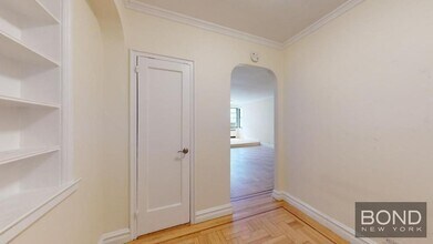 Building Photo - 124 E 24th St