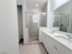 Building Photo - 9045 Madrid Cir